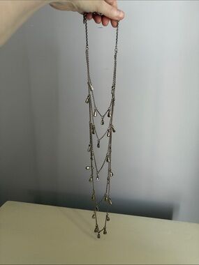 Uno de 50 5 Strand Silver Tone Teardrop Pendant Necklace with Swarovski Crystals